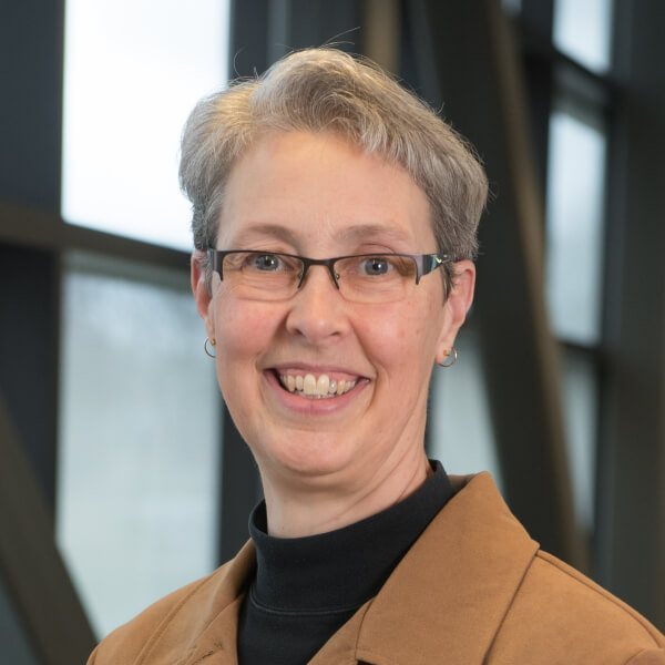 Bobbi Shadle