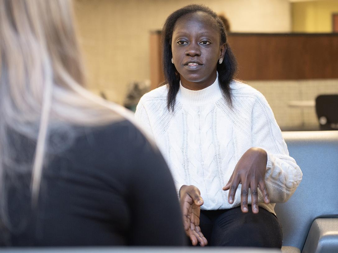 Kaliyat Gamba during a counseling session