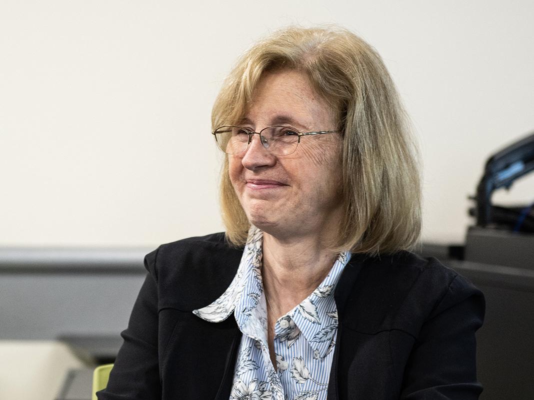 Portrait of Professor Sherrie Steiner