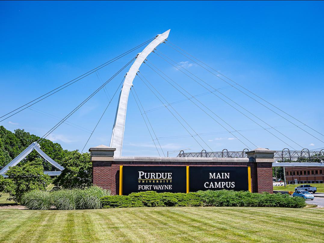 Main campus PFW sign on Coliseum.