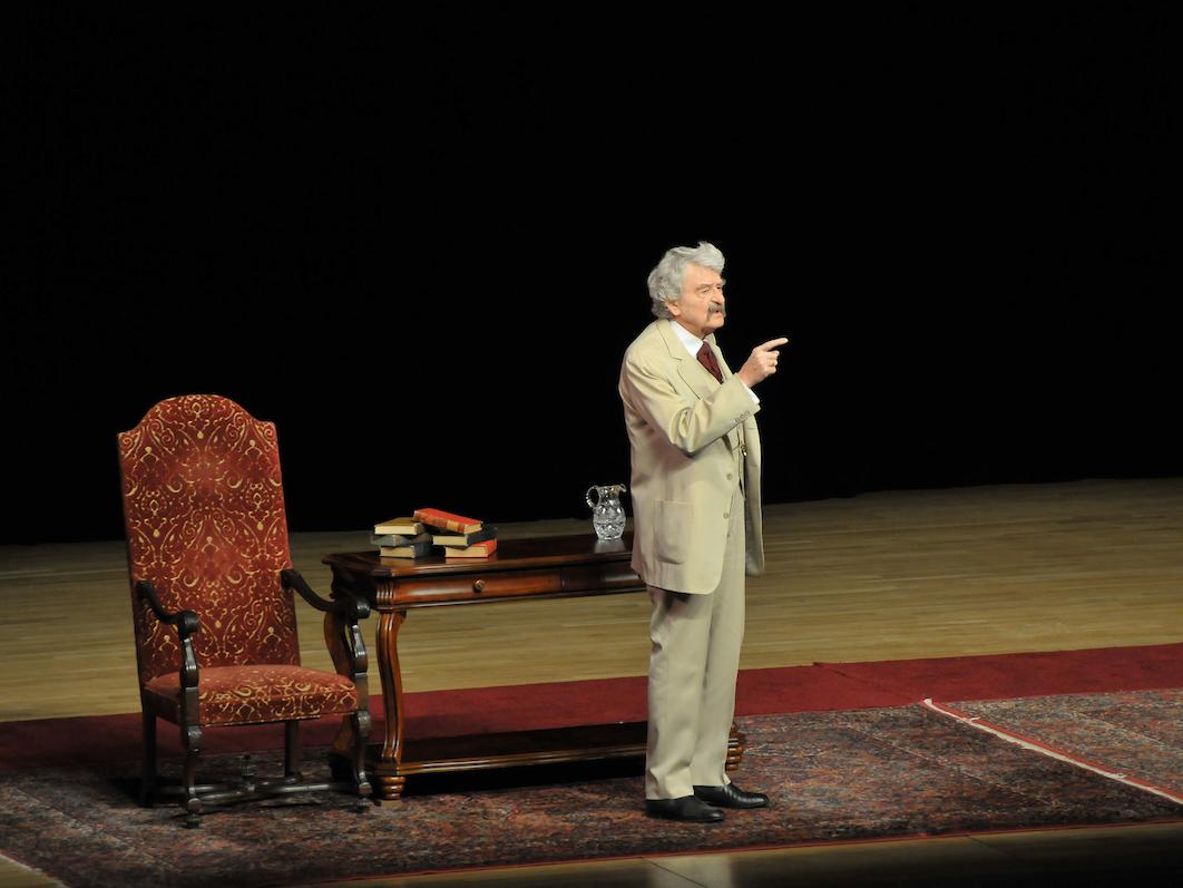 Hal Holbrook