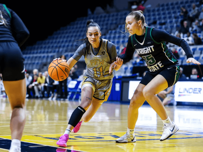 Two basketball players