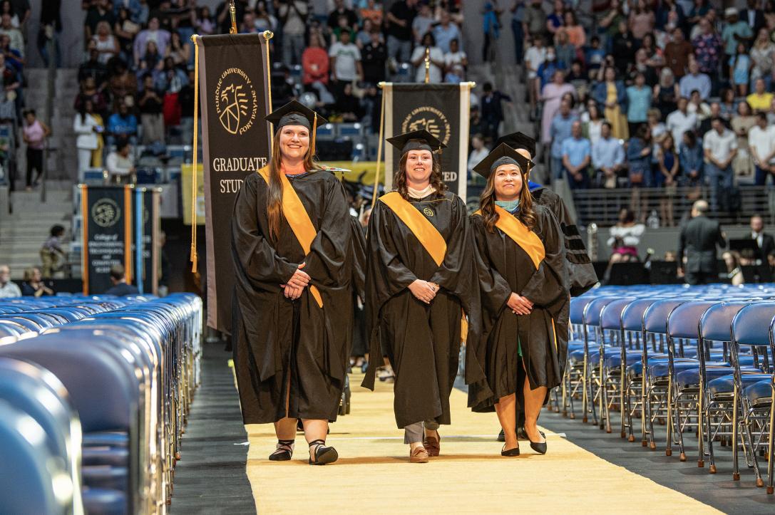 2025 Commencement Grads