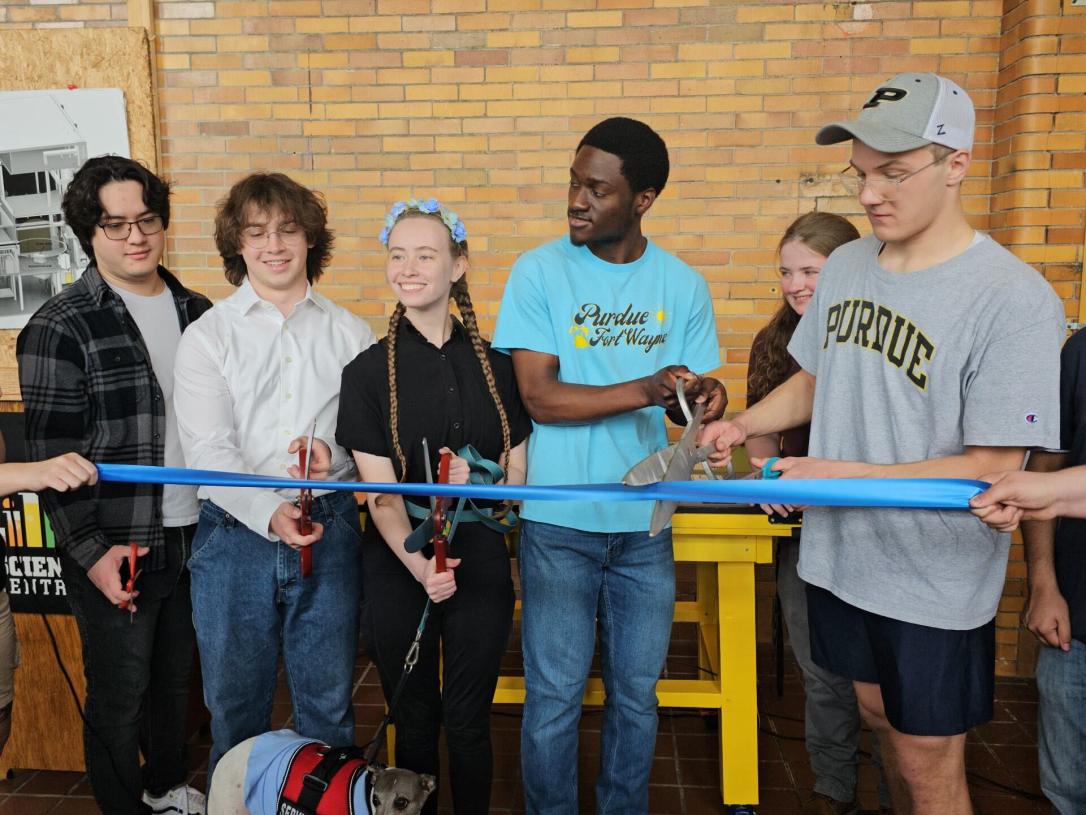 Ribbon cutting ceremony at Science Central