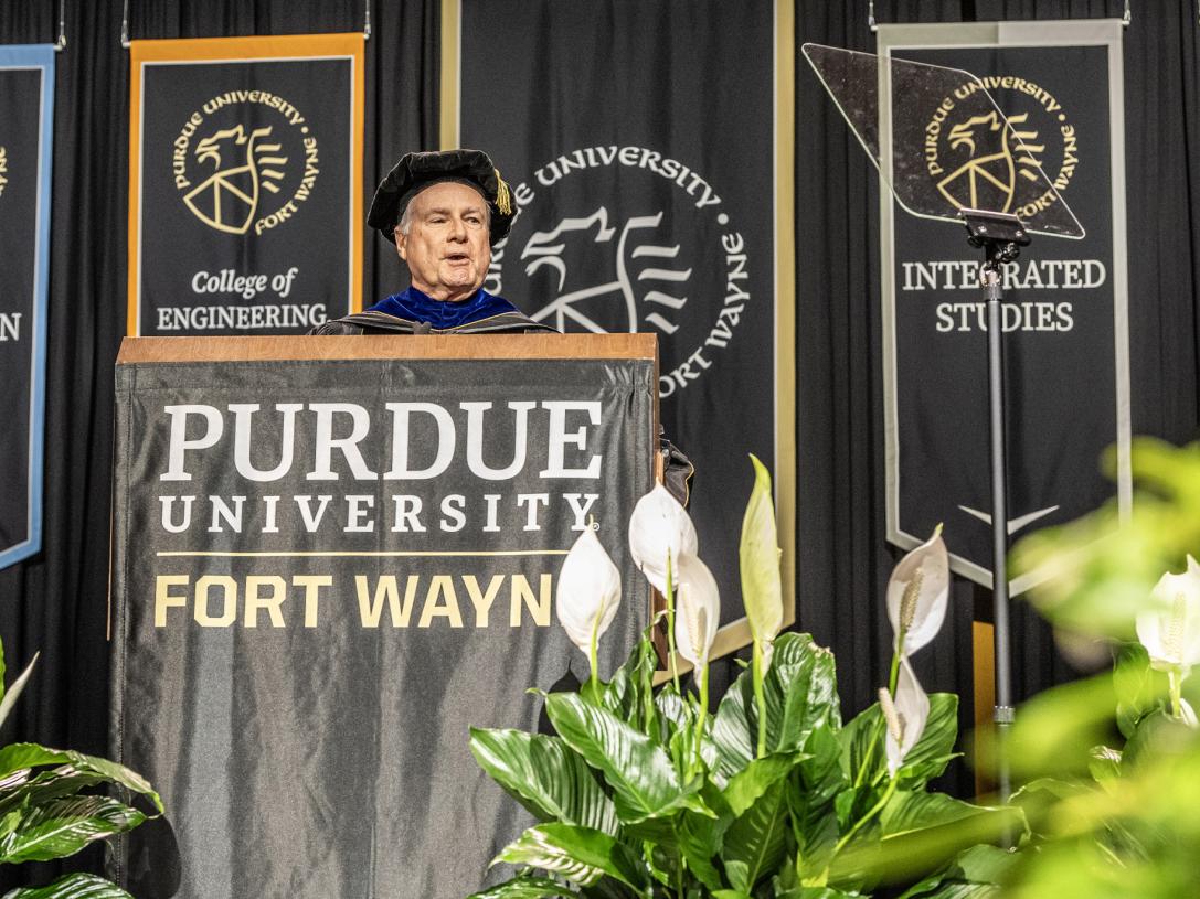 Chancellor Elsenbaumer gives a speech at the 2026 PFW commencement ceremony