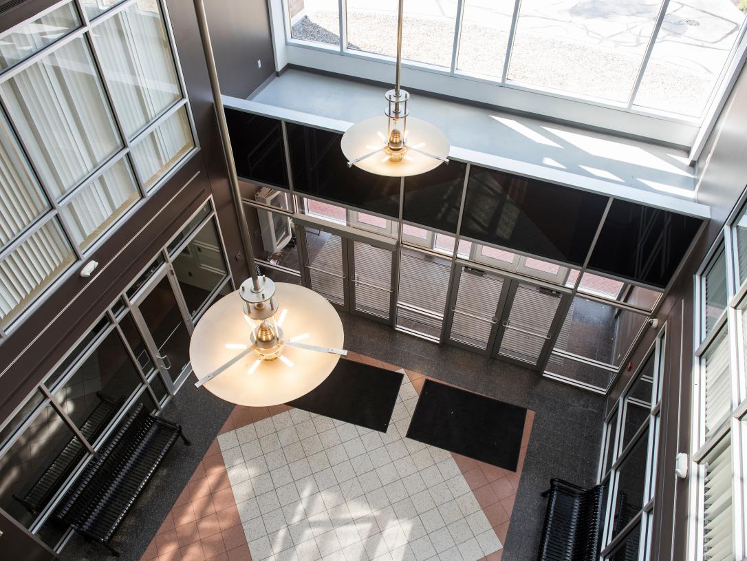 The foyer of the Doermer School of Business building.