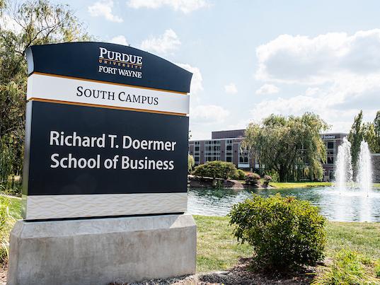 DSB-Richard-T.-Doermer-School-of-Business-sign