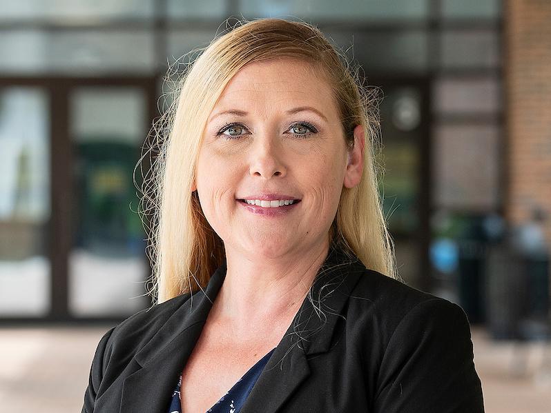 Portrait of Alanna Olah, chair and assistant clinical professor, Department of Hospitality and Tourism Management, Purdue Fort Wayne