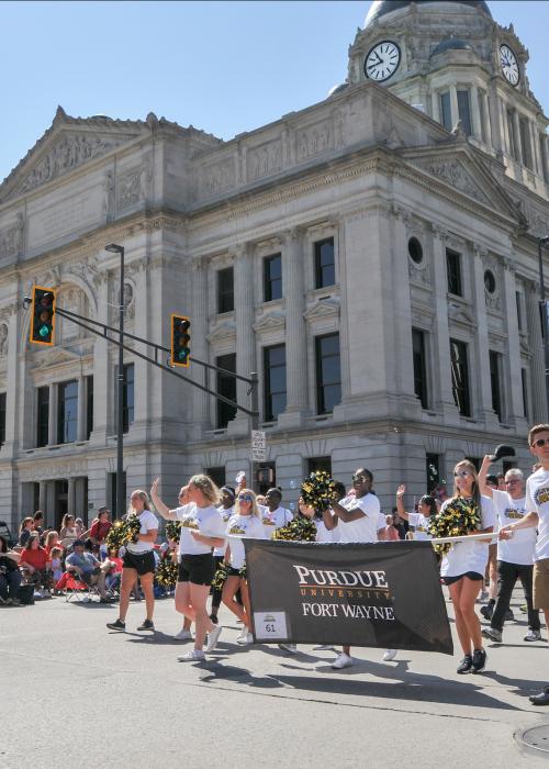 Parade through downtown fort wayne