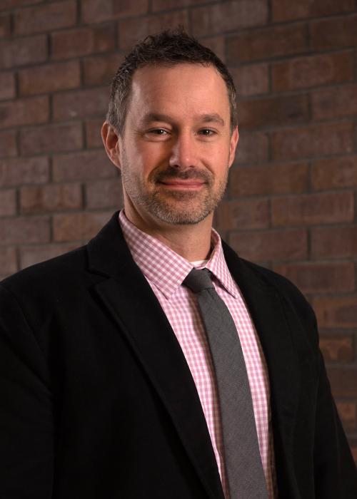 Instructional Consultant/Designer & Senior Lecturer, COM