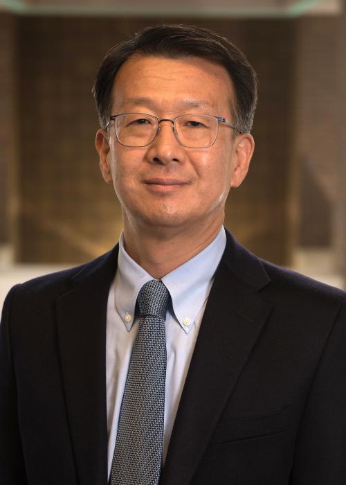 Professor Beomjin Kim, chair of computer science