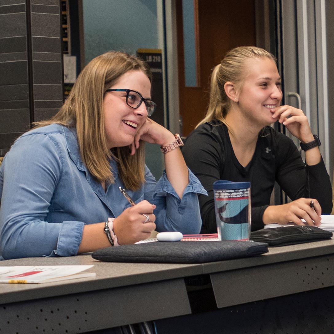 Students listen to a lecture.