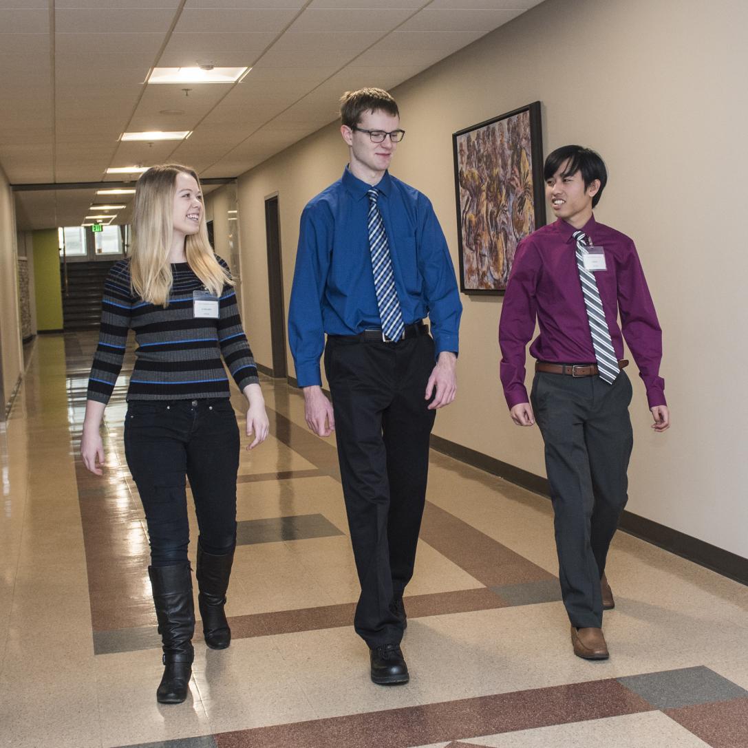 A trio of DSB students visit Lincoln Life