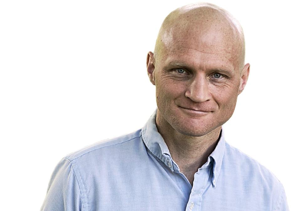 Portrait of Scott Dikkers