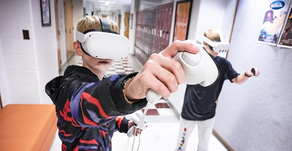 kids with virtual reality headsets on