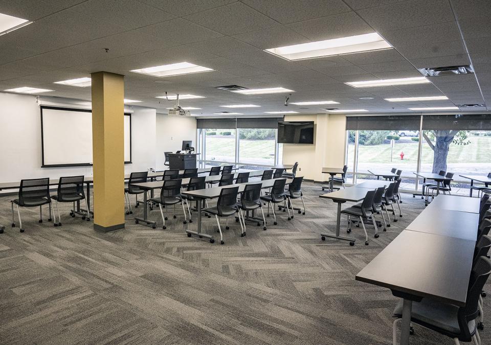 Doermer School of Business Building