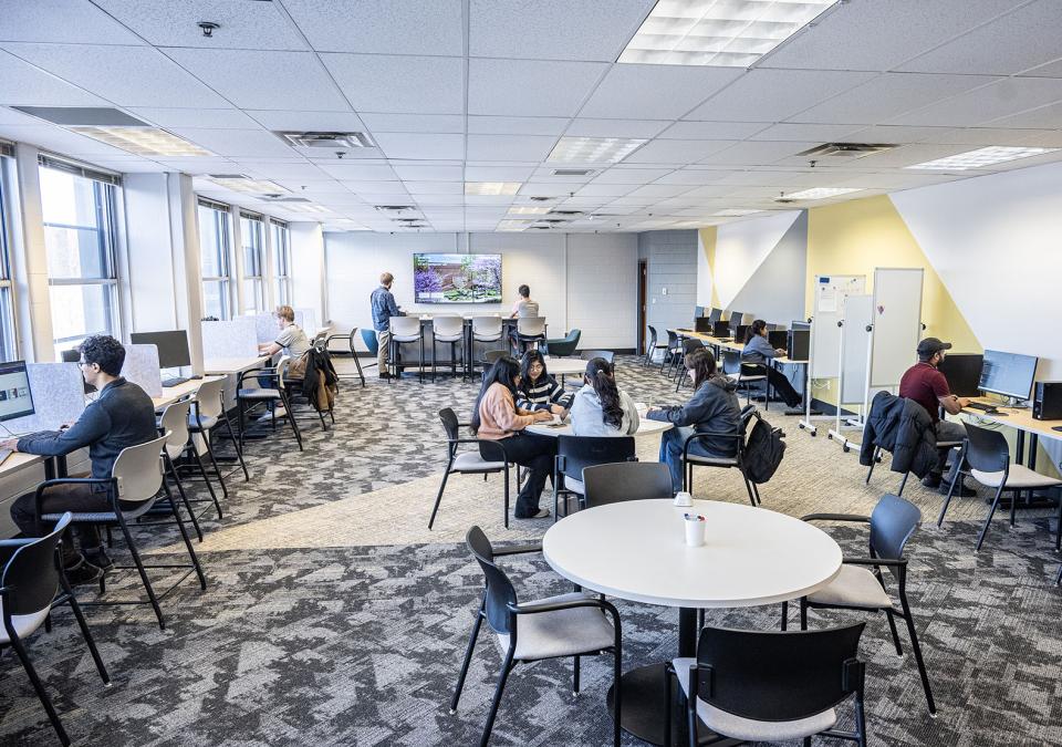 Refurbished computer lab in Kettler Hall
