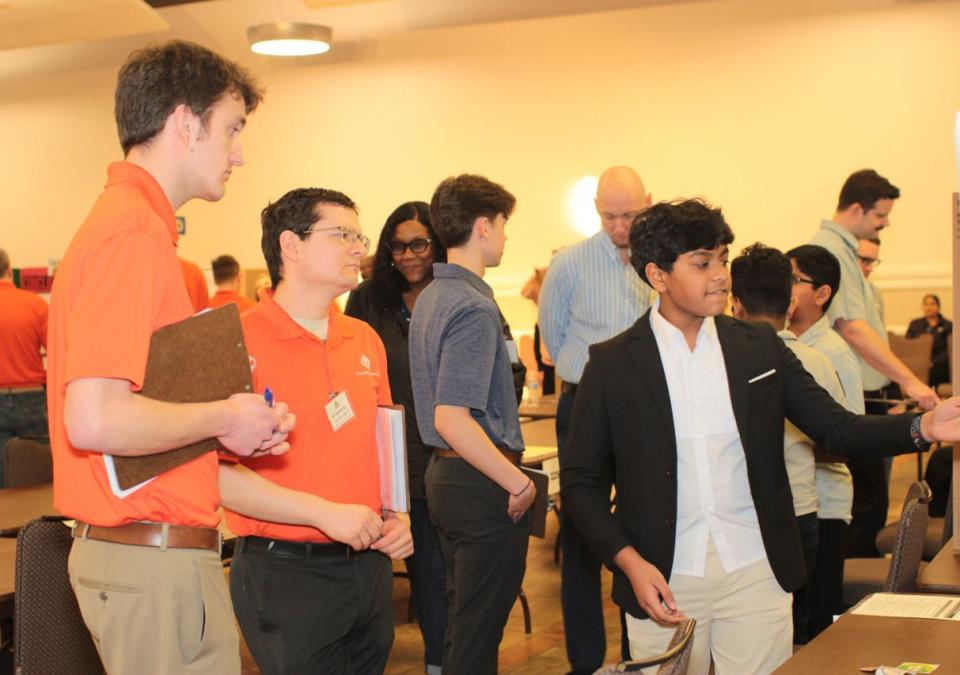 Franklin Electric Judging Science Fair Projects