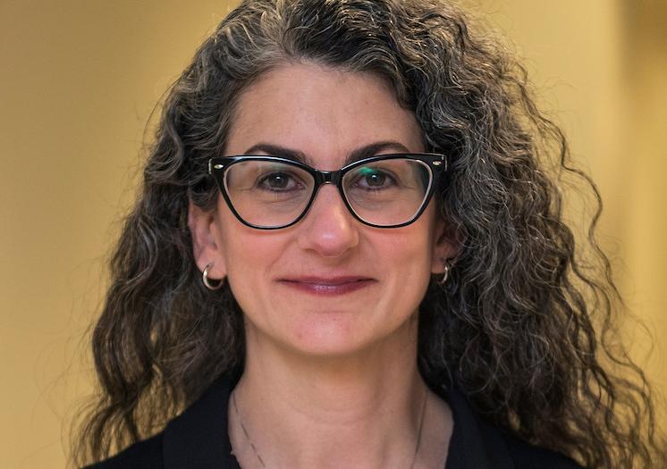 Janet Badia Headshot