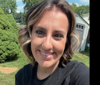 Photo of Kathryn Warble.