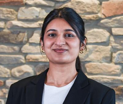 Portrait of Prisha Joshi.