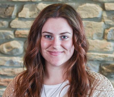 Portrait of Courtney Klopfenstein.