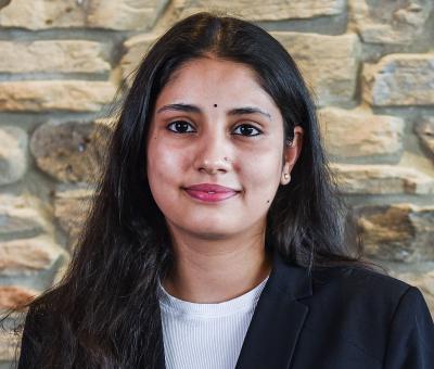 Portrait of Divya Navale.