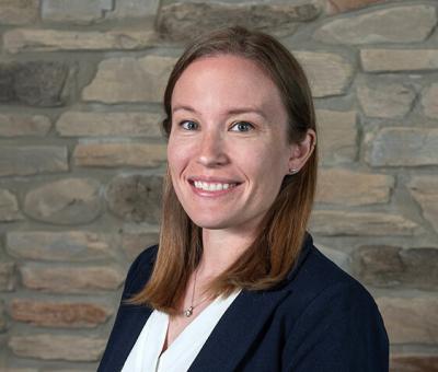 Kelly Evans