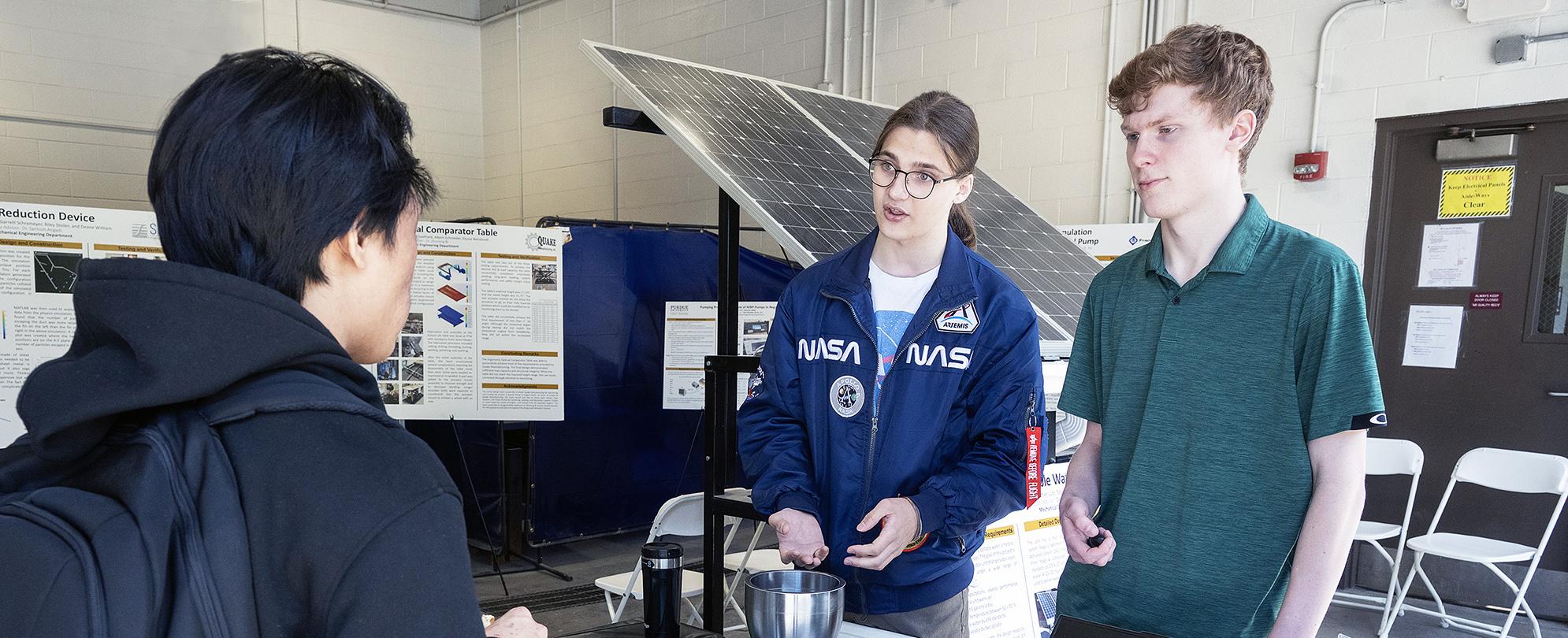 Students Get Hands-on Experience at Purdue Fort Wayne.
