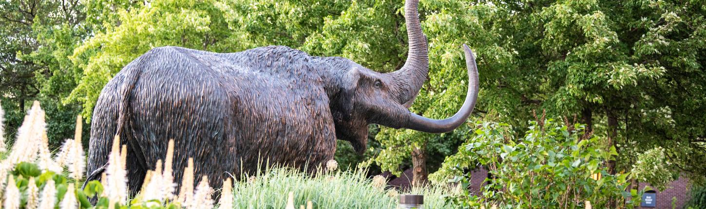 Mastodon statue