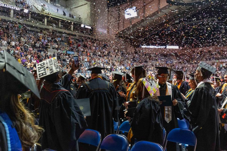 Commencement 2025 Grads