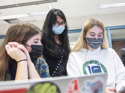 Students working in ECE lab.