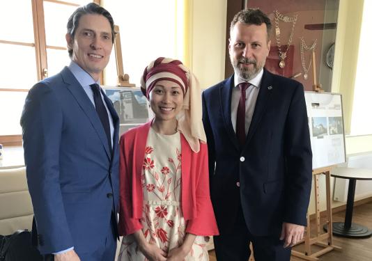 Photo of Shannon Bischoff, Mary Encabo Bischoff, and Maciej Słodki 