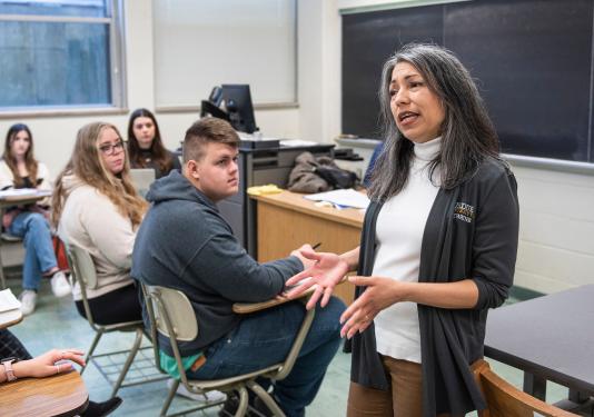 Professor Nunez teaches an education class.
