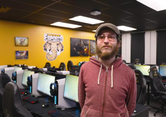 Nicholas Shatzer is in the PFW Esports Lab