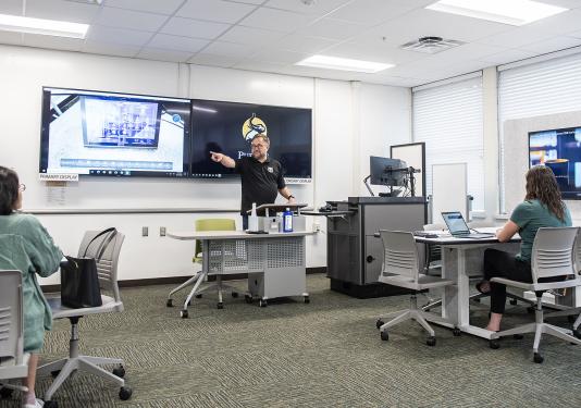 A Purdue Fort Wayne classroom