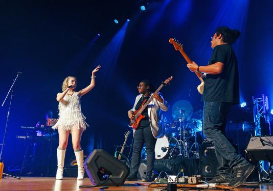 Natalie and Crew performing at Goldstock '23.