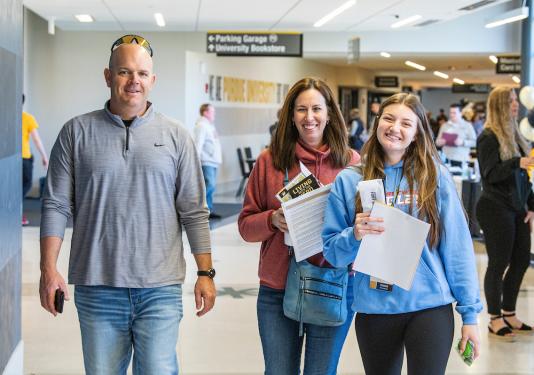 Mark your calendars for Saturday, October 25! We hope you and your family can join us for this fun day to celebrate our Mastodon families. 