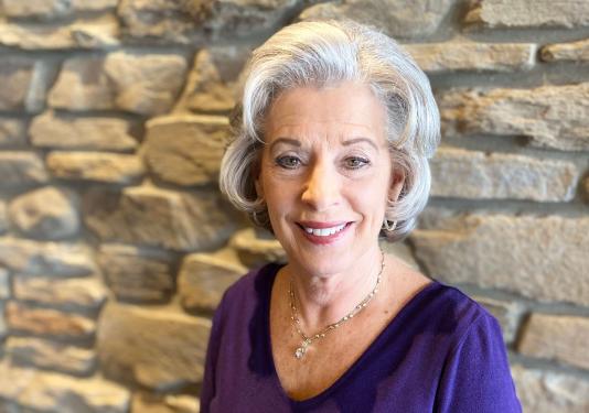 Debra Niezer, 2020 Linda L. Ruffolo Dedication Award recipient