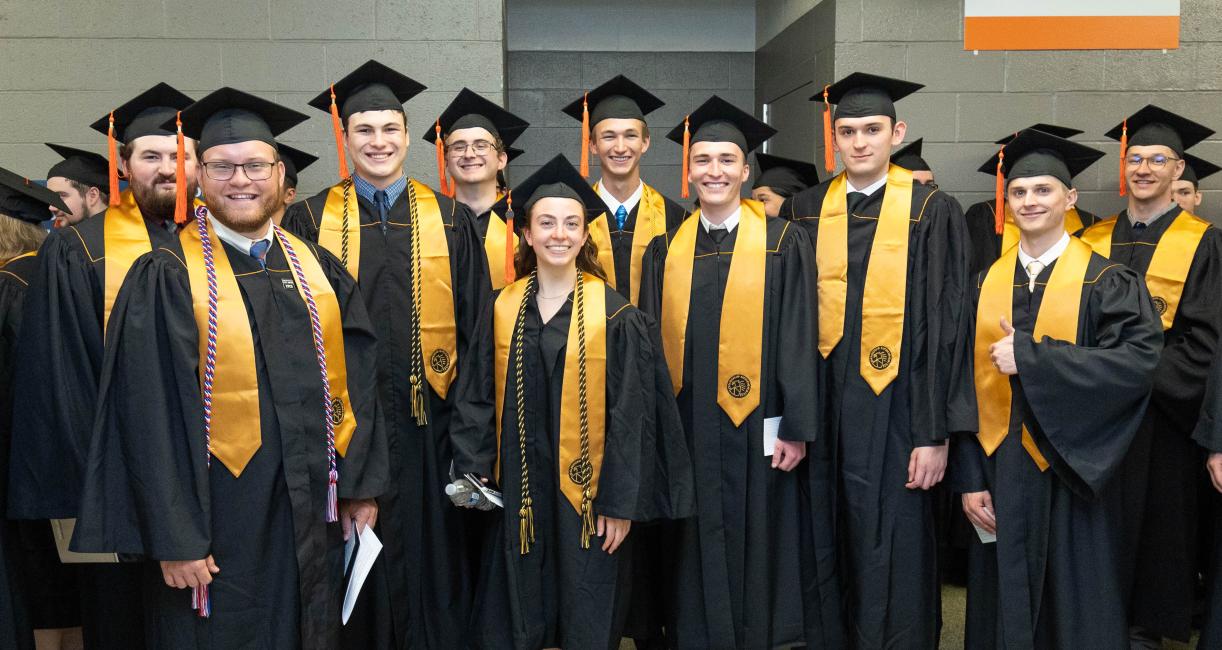 Commencement 2025 Grads