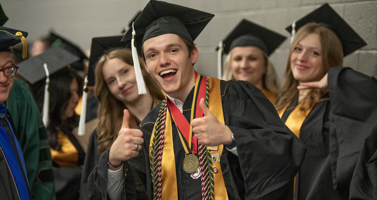 2025 Commencement Grads